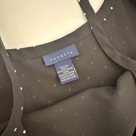 Blouse set. Cami is lined. Polka dots - Picture 5 of 8